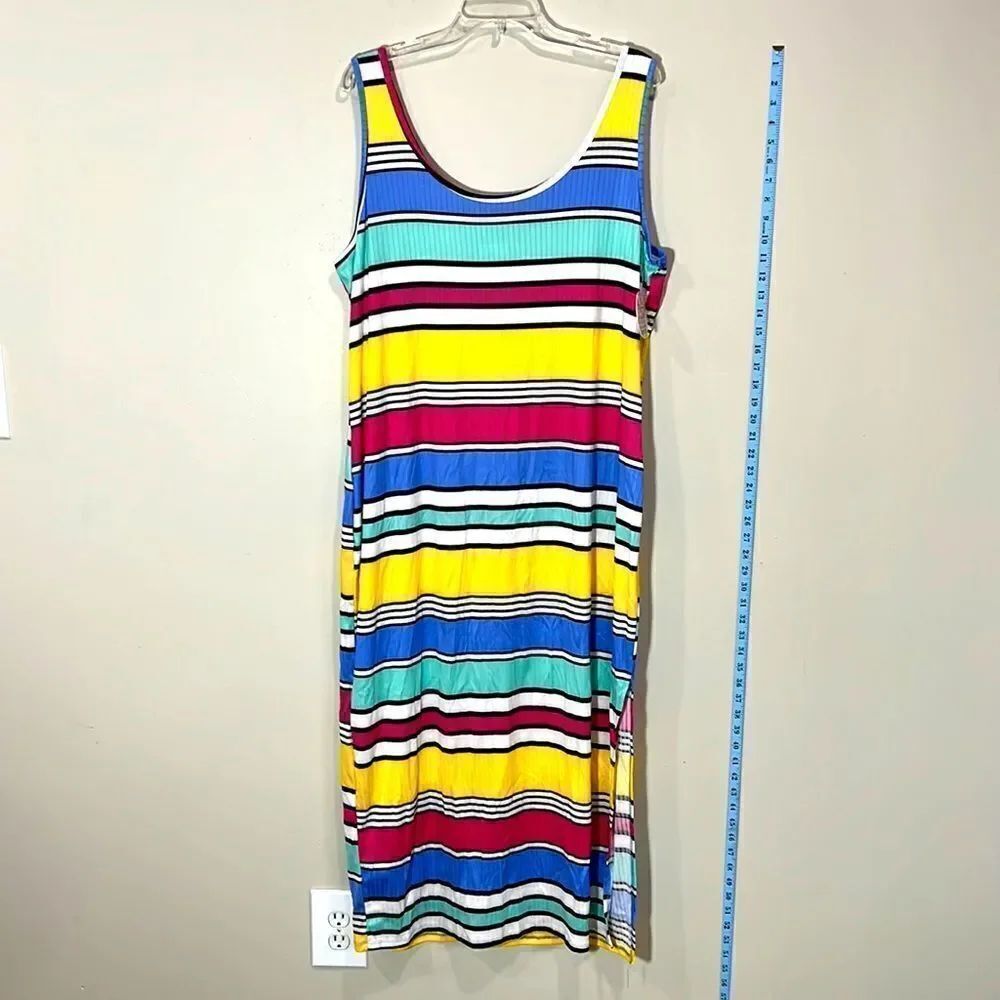 Beautiful Striped Multicolored Plus Size Sleeveless Dress. Size 2X.
